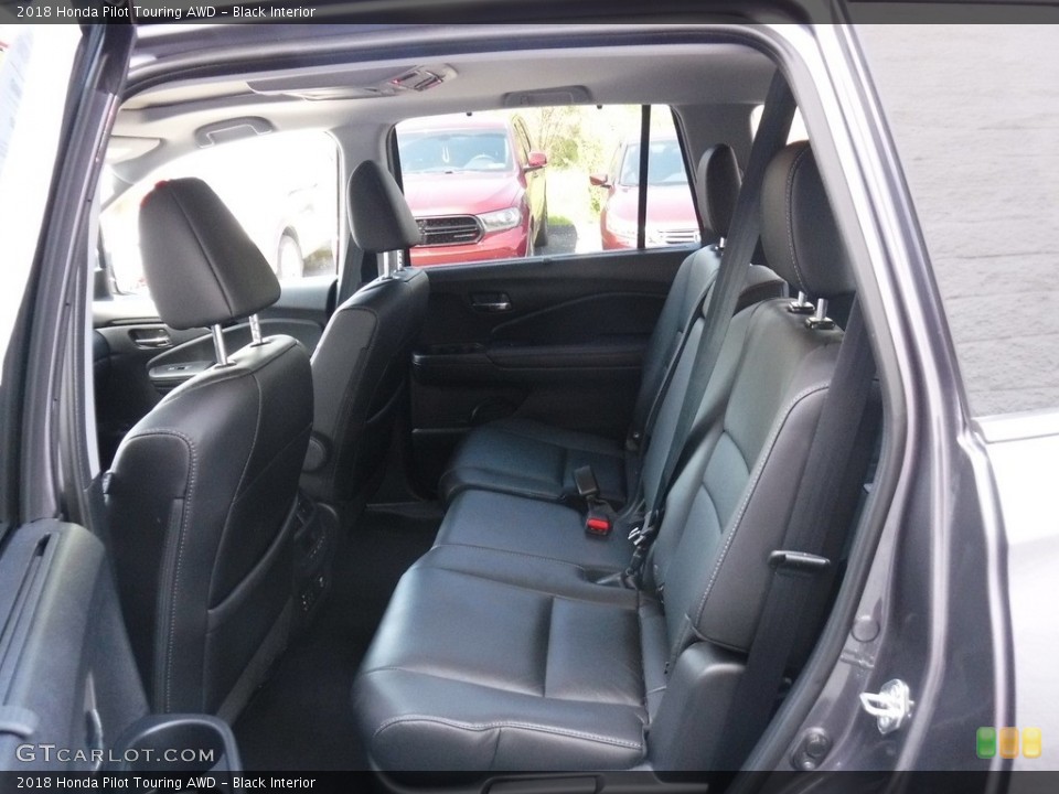 Black Interior Rear Seat for the 2018 Honda Pilot Touring AWD #141671598