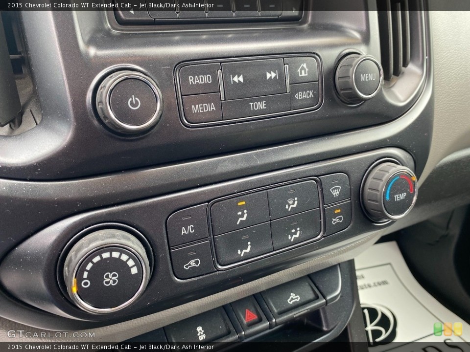 Jet Black/Dark Ash Interior Controls for the 2015 Chevrolet Colorado WT Extended Cab #141677058