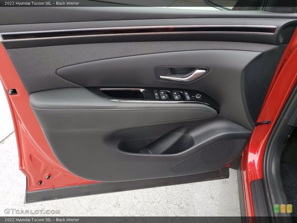 Black Interior Door Panel for the 2022 Hyundai Tucson SEL #141677904