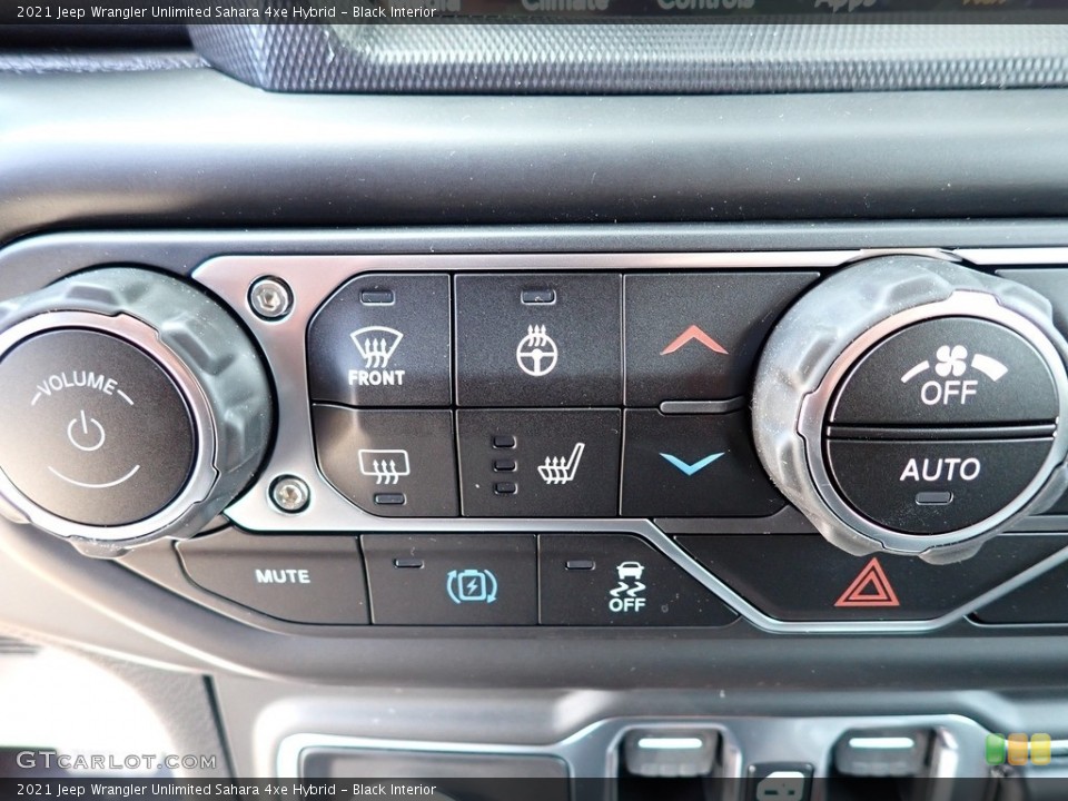 Black Interior Controls for the 2021 Jeep Wrangler Unlimited Sahara 4xe Hybrid #141682086