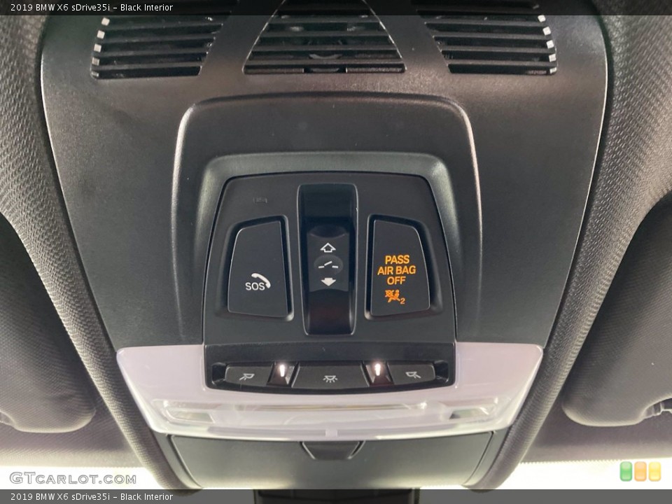 Black Interior Controls for the 2019 BMW X6 sDrive35i #141687882