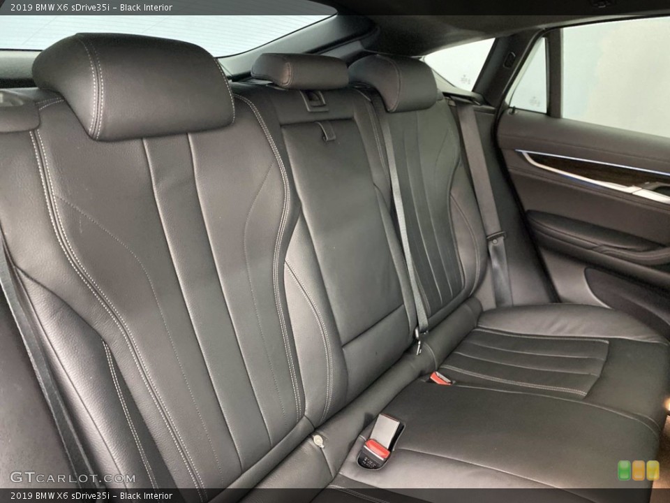 Black Interior Rear Seat for the 2019 BMW X6 sDrive35i #141687972