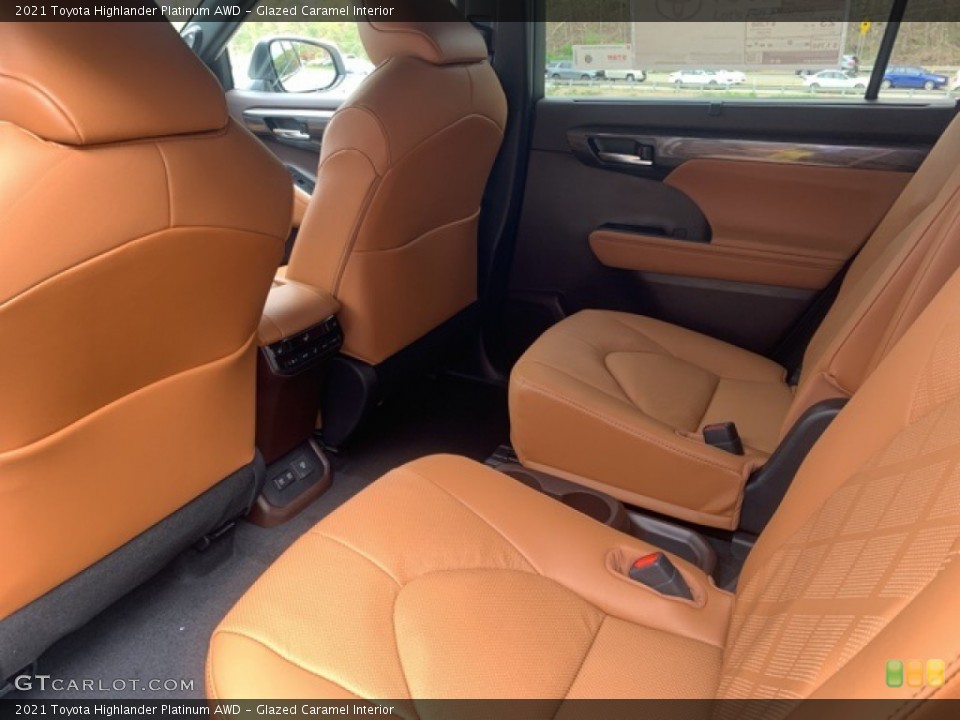 Glazed Caramel Interior Rear Seat for the 2021 Toyota Highlander Platinum AWD #141700002