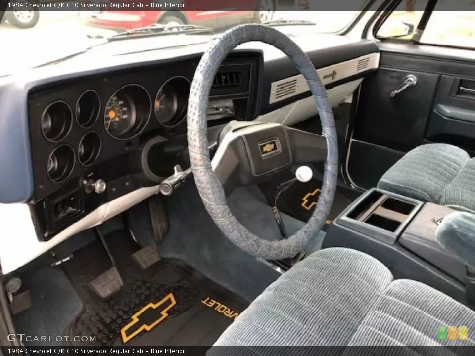 Blue Interior Photo for the 1984 Chevrolet C/K C10 Silverado Regular Cab #141700555