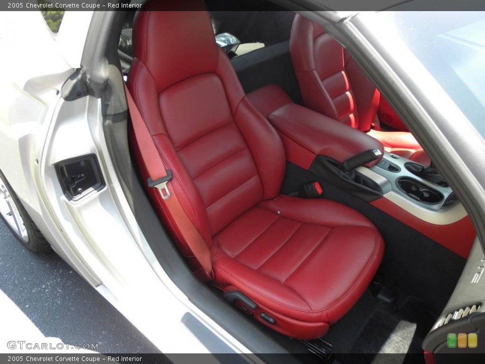 Red Interior Photo for the 2005 Chevrolet Corvette Coupe #14172655