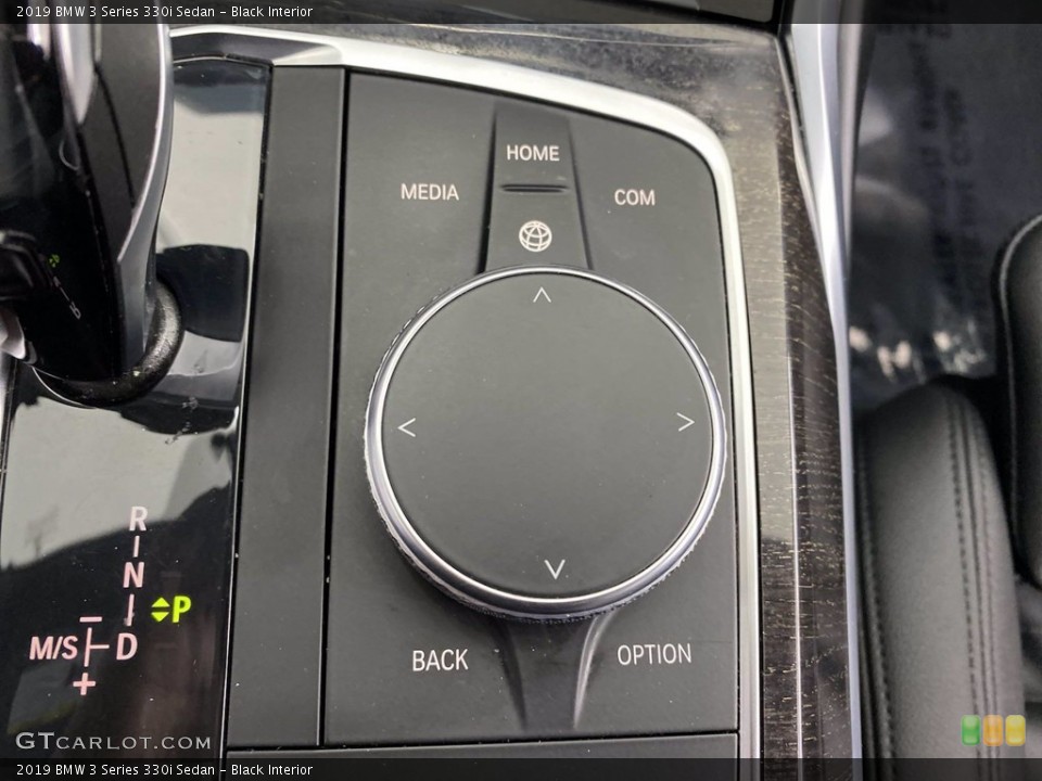 Black Interior Controls for the 2019 BMW 3 Series 330i Sedan #141744789