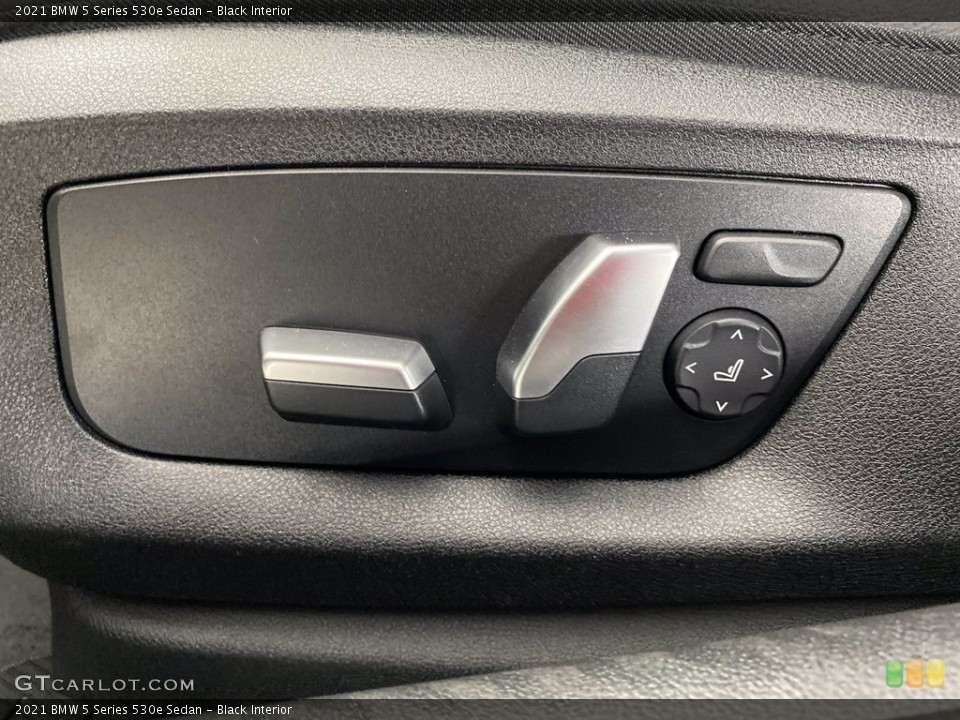 Black Interior Controls for the 2021 BMW 5 Series 530e Sedan #141778088