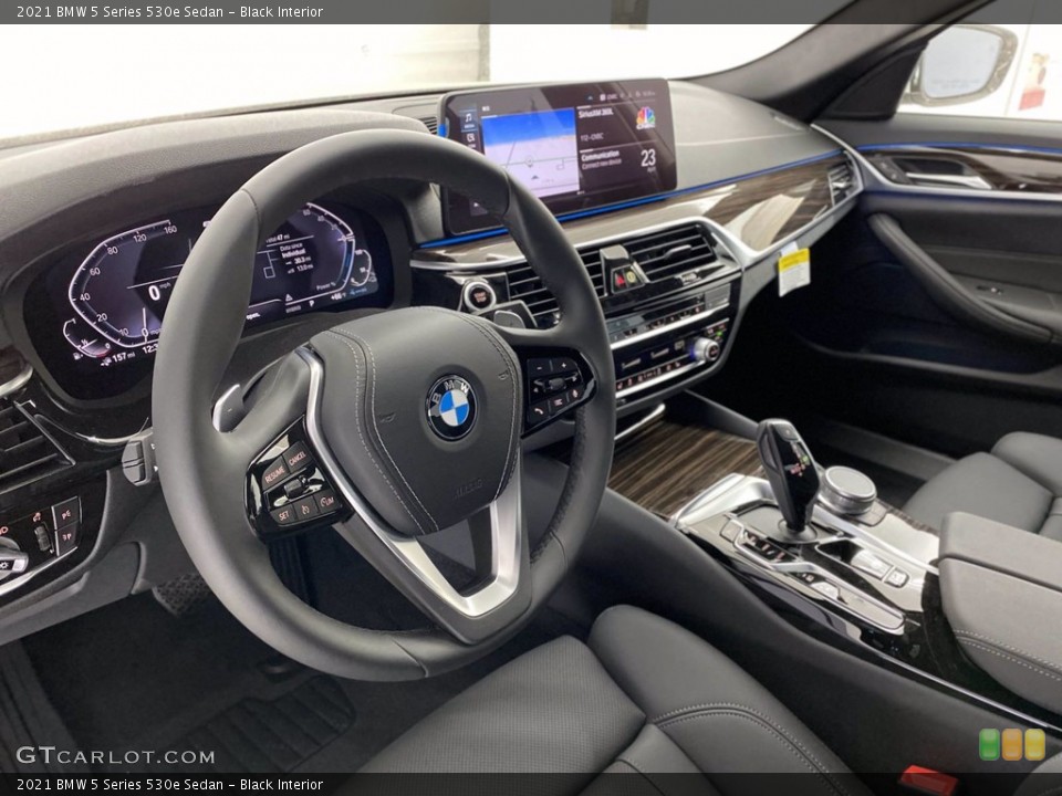 Black Interior Photo for the 2021 BMW 5 Series 530e Sedan #141778121