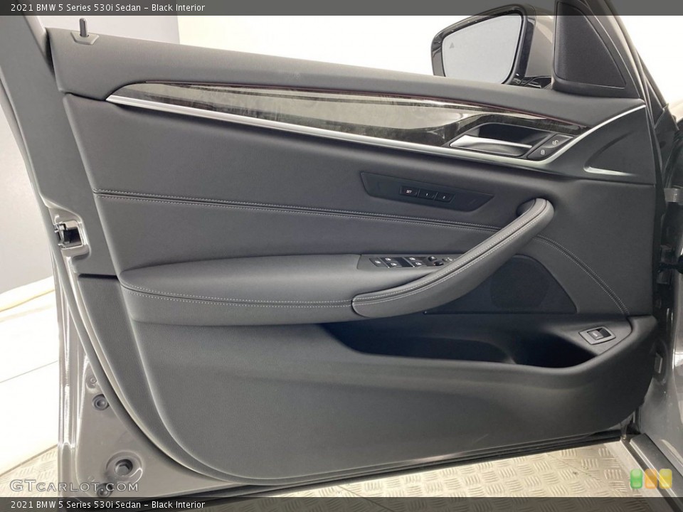 Black Interior Door Panel for the 2021 BMW 5 Series 530i Sedan #141785978