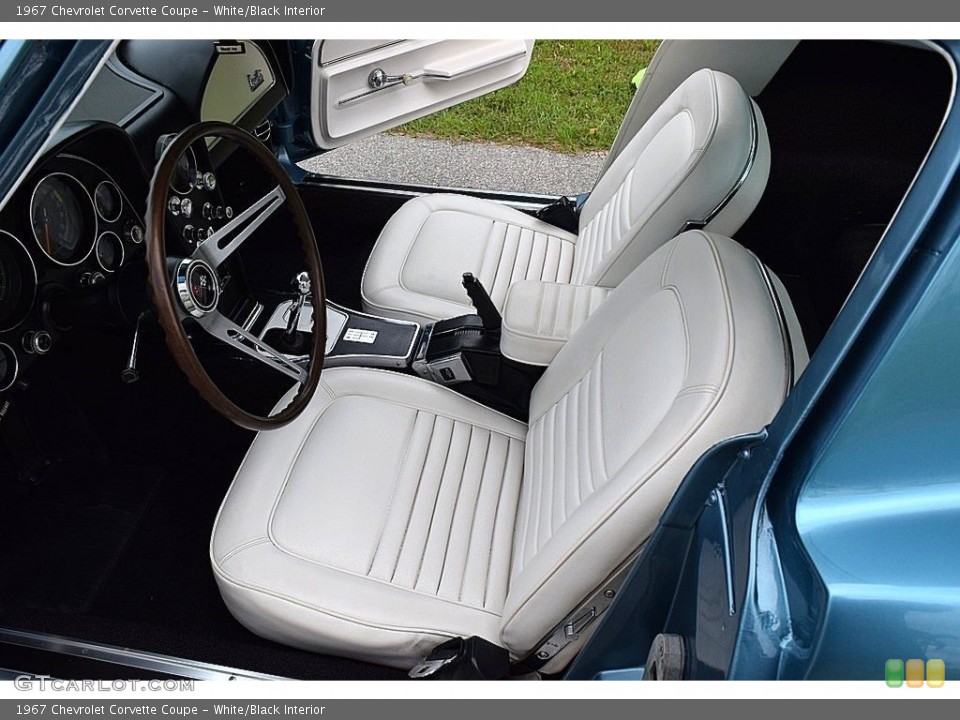 White/Black Interior Photo for the 1967 Chevrolet Corvette Coupe #141793400