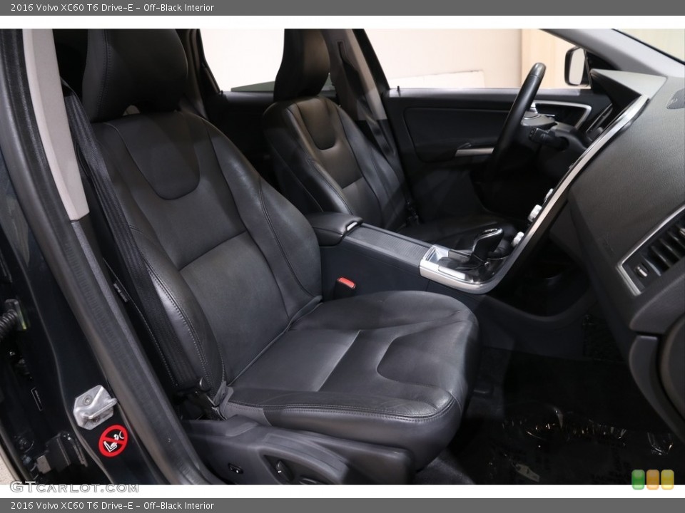Off-Black Interior Front Seat for the 2016 Volvo XC60 T6 Drive-E #141805378