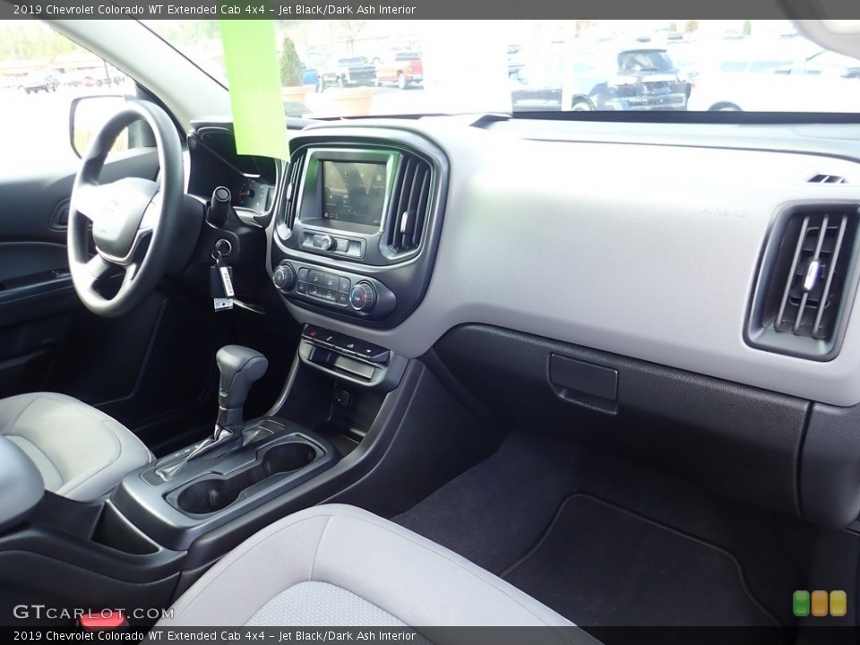 Jet Black/Dark Ash Interior Photo for the 2019 Chevrolet Colorado WT Extended Cab 4x4 #141811357