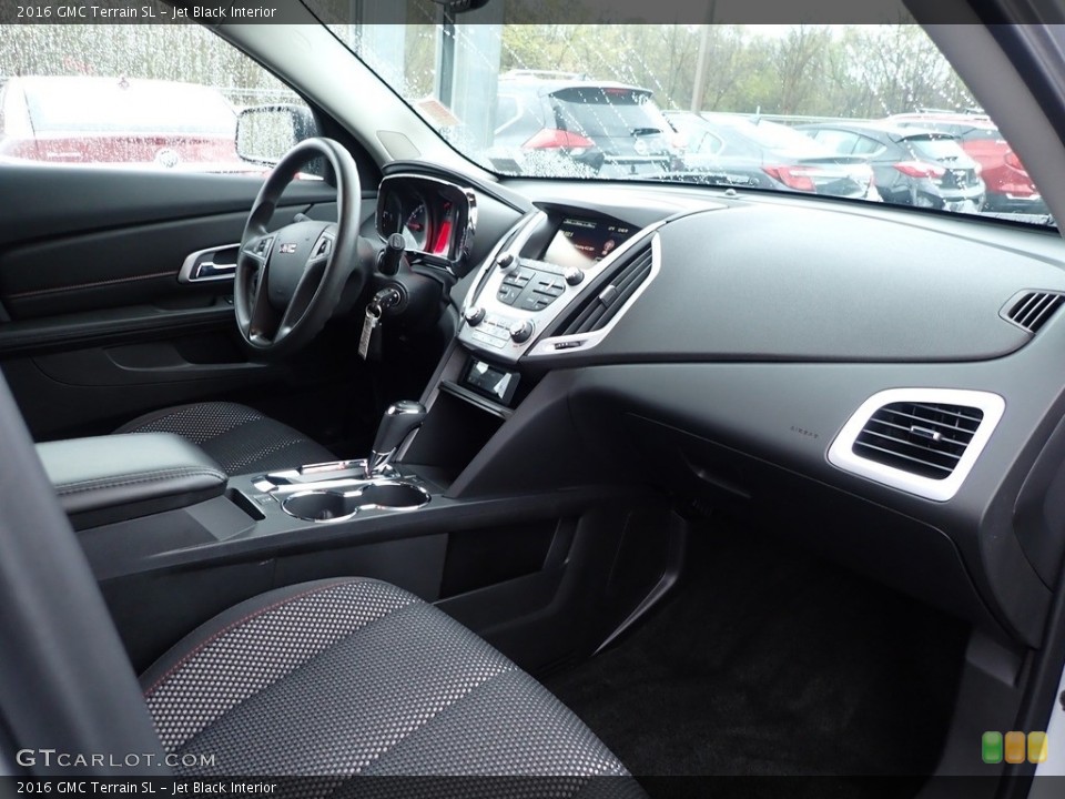 Jet Black Interior Dashboard for the 2016 GMC Terrain SL #141833599