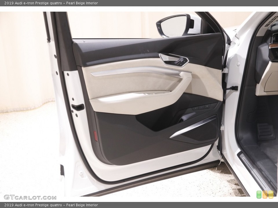Pearl Beige Interior Door Panel for the 2019 Audi e-tron Prestige quattro #141837031