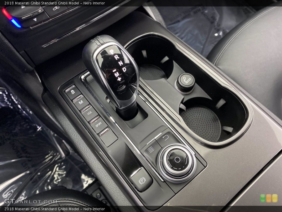Nero Interior Transmission for the 2018 Maserati Ghibli  #141838342