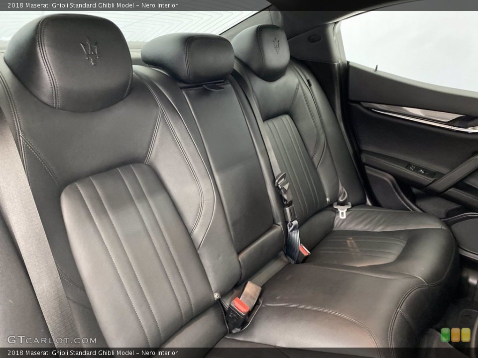 Nero Interior Rear Seat for the 2018 Maserati Ghibli  #141838460