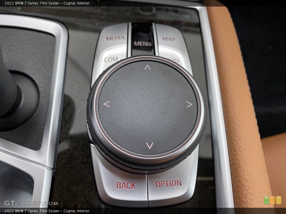 Cognac Interior Controls for the 2022 BMW 7 Series 740i Sedan #141847920