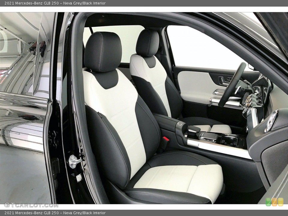 Neva Grey/Black 2021 Mercedes-Benz GLB Interiors