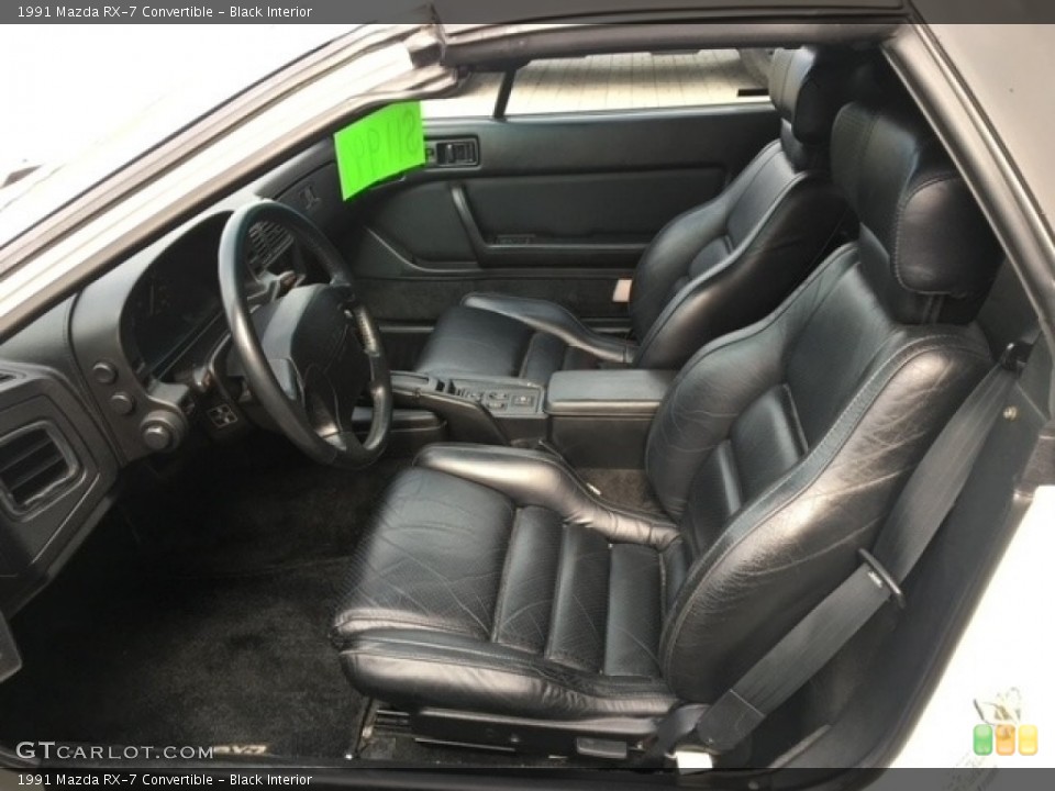 Black Interior Photo for the 1991 Mazda RX-7 Convertible #141883134