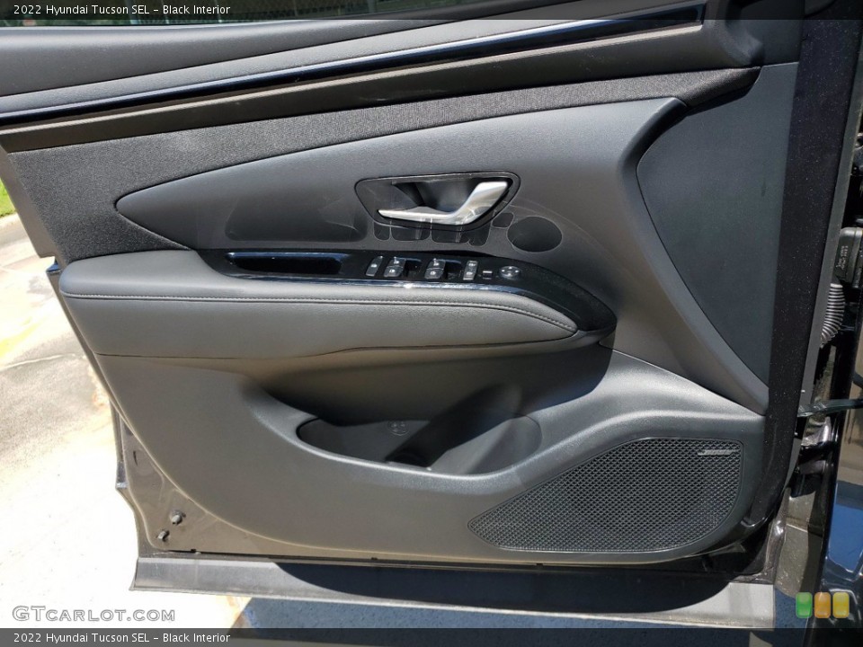 Black Interior Door Panel for the 2022 Hyundai Tucson SEL #141892453