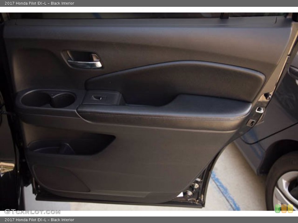 Black Interior Door Panel for the 2017 Honda Pilot EX-L #141900547