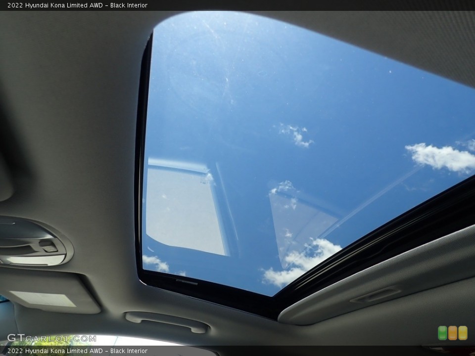 Black Interior Sunroof for the 2022 Hyundai Kona Limited AWD #141925959