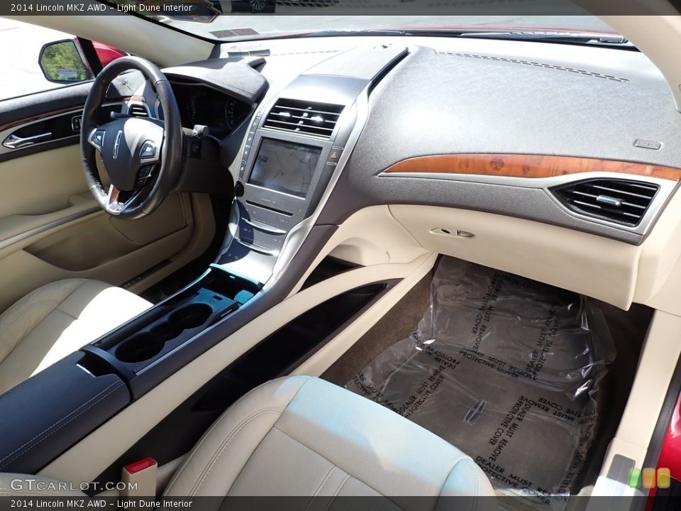 Light Dune Interior Dashboard for the 2014 Lincoln MKZ AWD #141967546