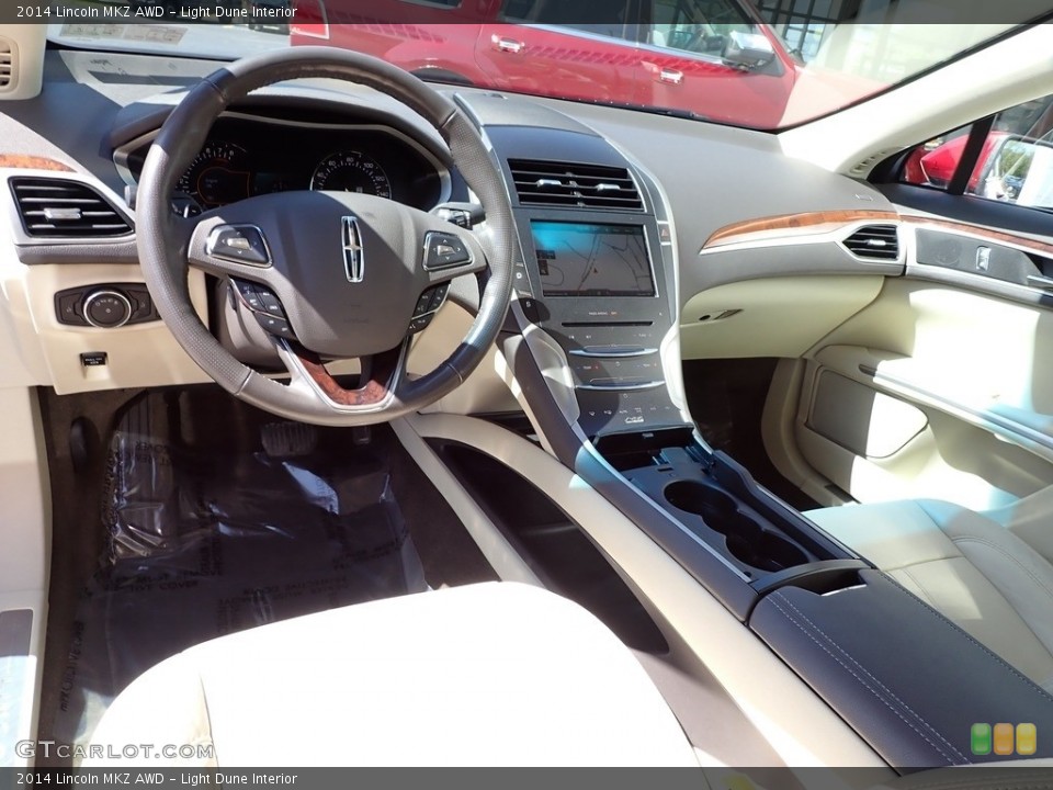 Light Dune Interior Dashboard for the 2014 Lincoln MKZ AWD #141967683