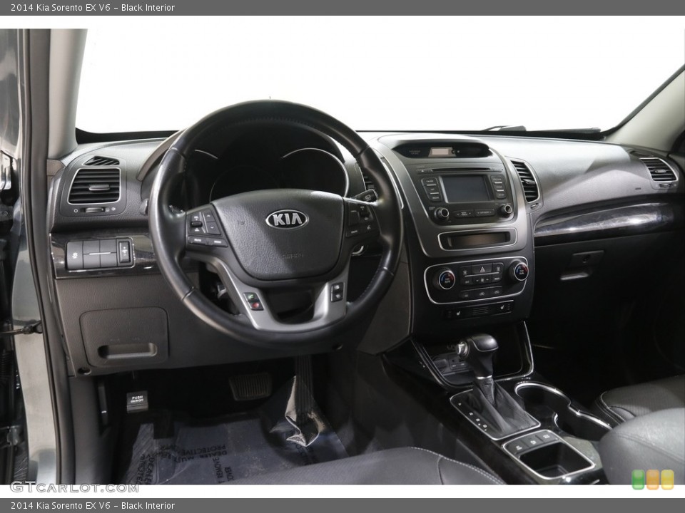 Black Interior Dashboard for the 2014 Kia Sorento EX V6 #141967827