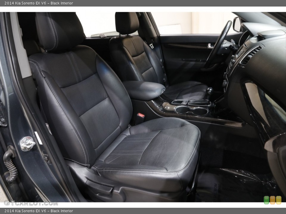 Black Interior Front Seat for the 2014 Kia Sorento EX V6 #141968001