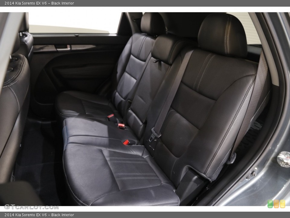Black Interior Rear Seat for the 2014 Kia Sorento EX V6 #141968046