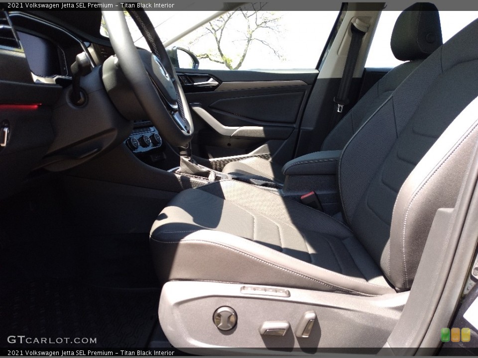 Titan Black Interior Front Seat for the 2021 Volkswagen Jetta SEL Premium #141970077