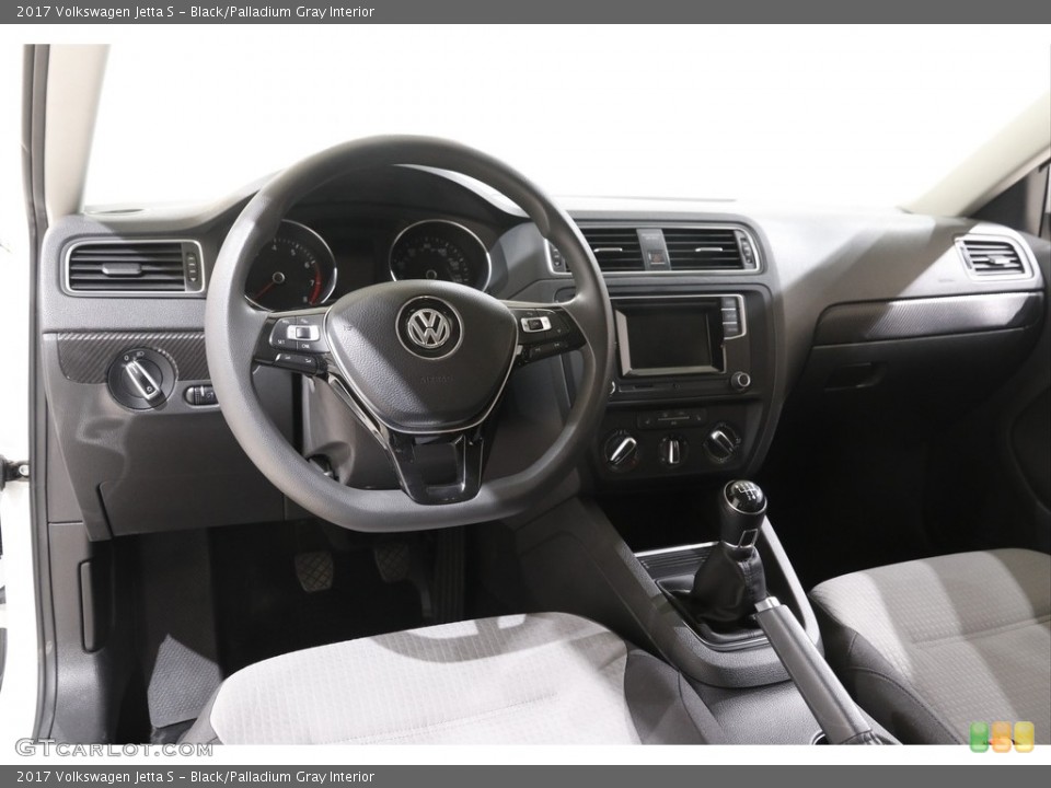 Black/Palladium Gray Interior Photo for the 2017 Volkswagen Jetta S #141984767