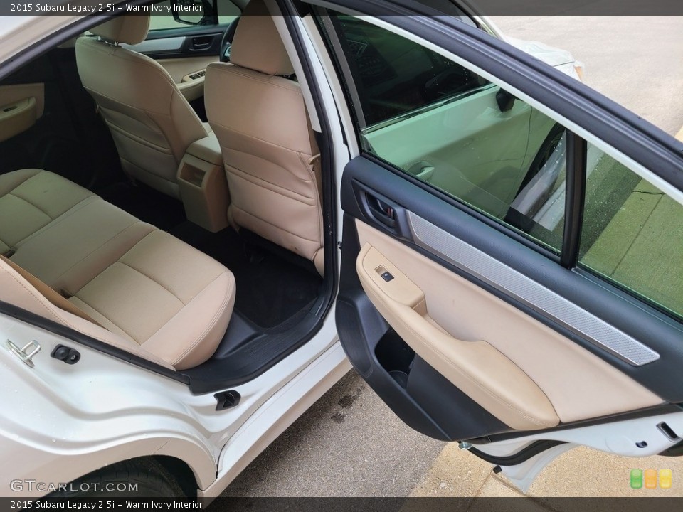 Warm Ivory Interior Door Panel for the 2015 Subaru Legacy 2.5i #141986132