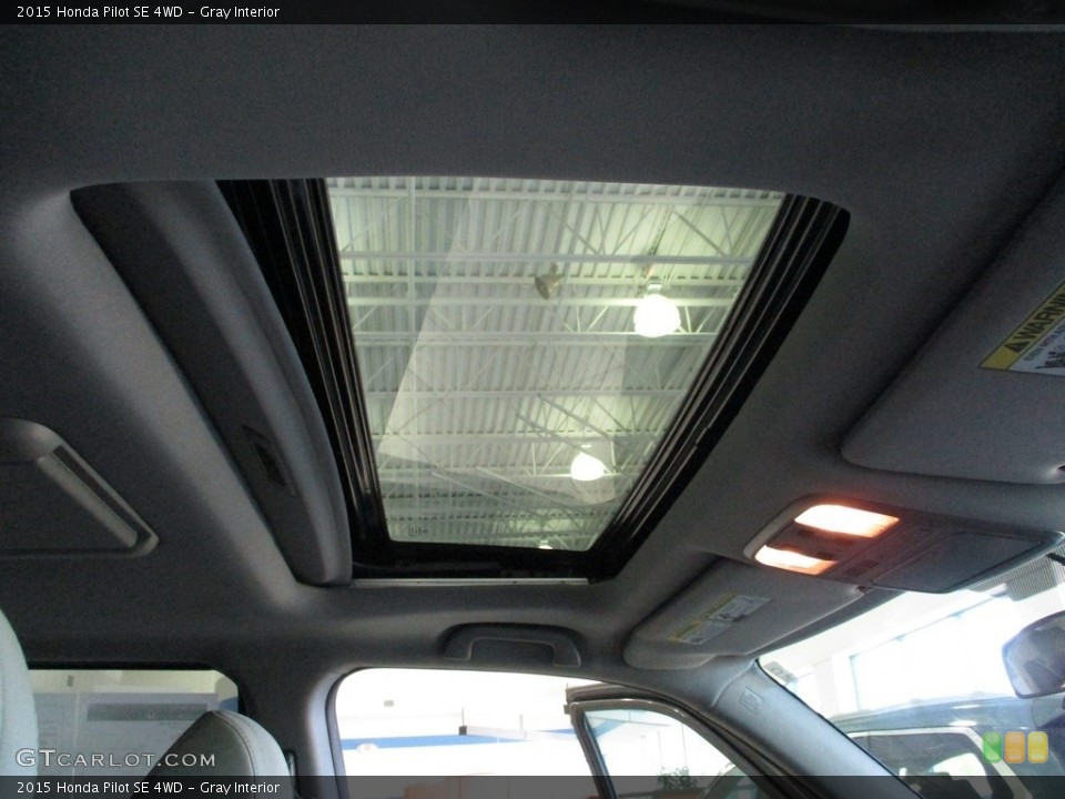 Gray Interior Sunroof for the 2015 Honda Pilot SE 4WD #141998601