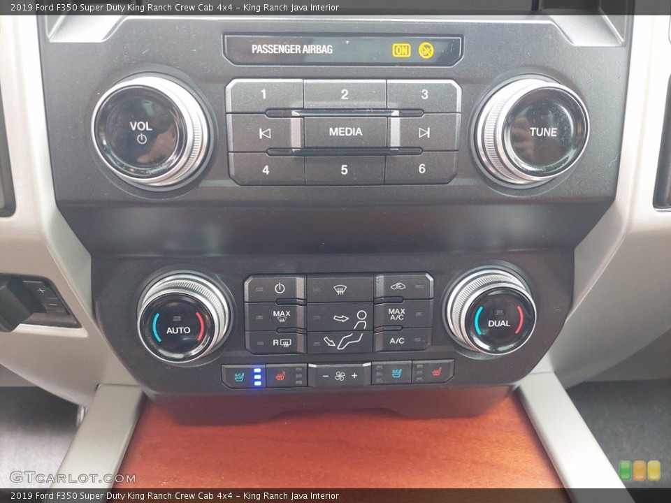 King Ranch Java Interior Controls for the 2019 Ford F350 Super Duty King Ranch Crew Cab 4x4 #142006254