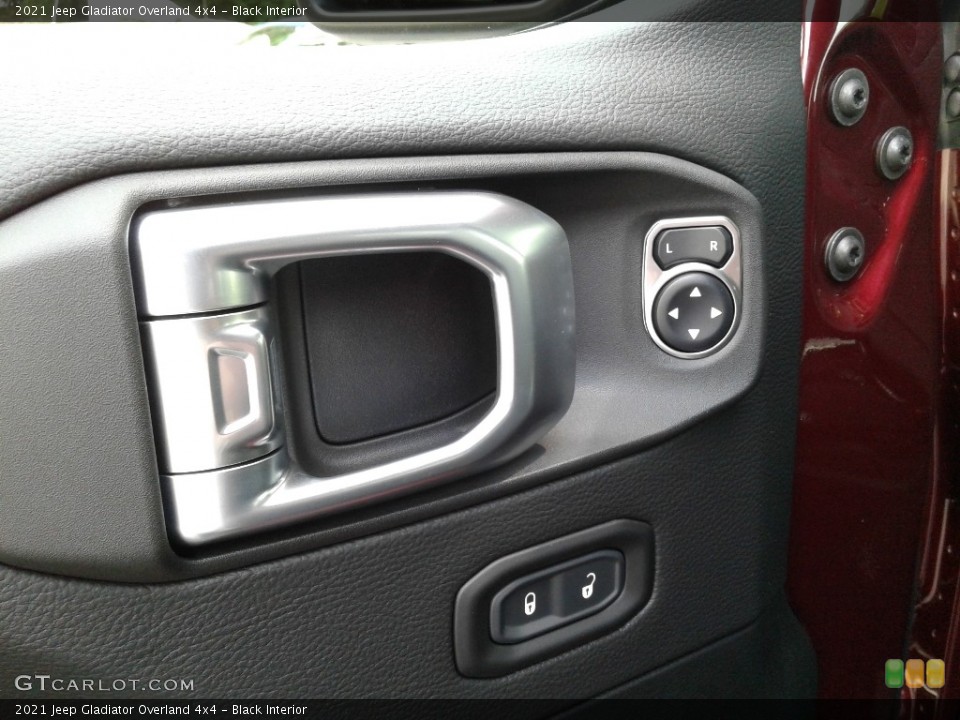 Black Interior Controls for the 2021 Jeep Gladiator Overland 4x4 #142010285