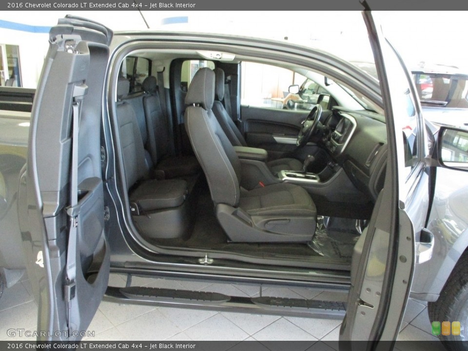 Jet Black Interior Front Seat for the 2016 Chevrolet Colorado LT Extended Cab 4x4 #142013504