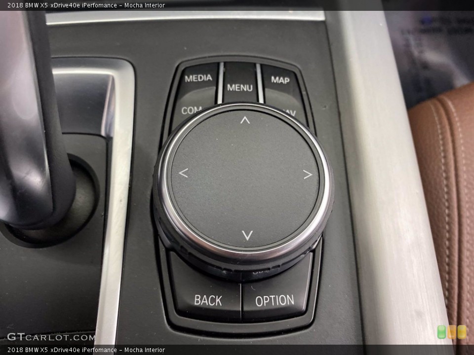 Mocha Interior Controls for the 2018 BMW X5 xDrive40e iPerfomance #142021182