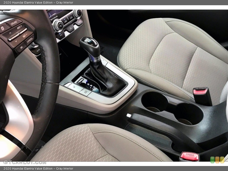 Gray Interior Transmission for the 2020 Hyundai Elantra Value Edition #142022364