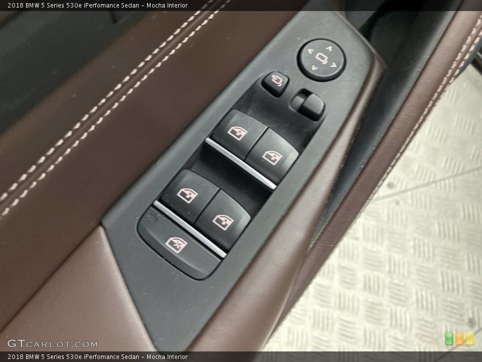 Mocha Interior Door Panel for the 2018 BMW 5 Series 530e iPerfomance Sedan #142039312