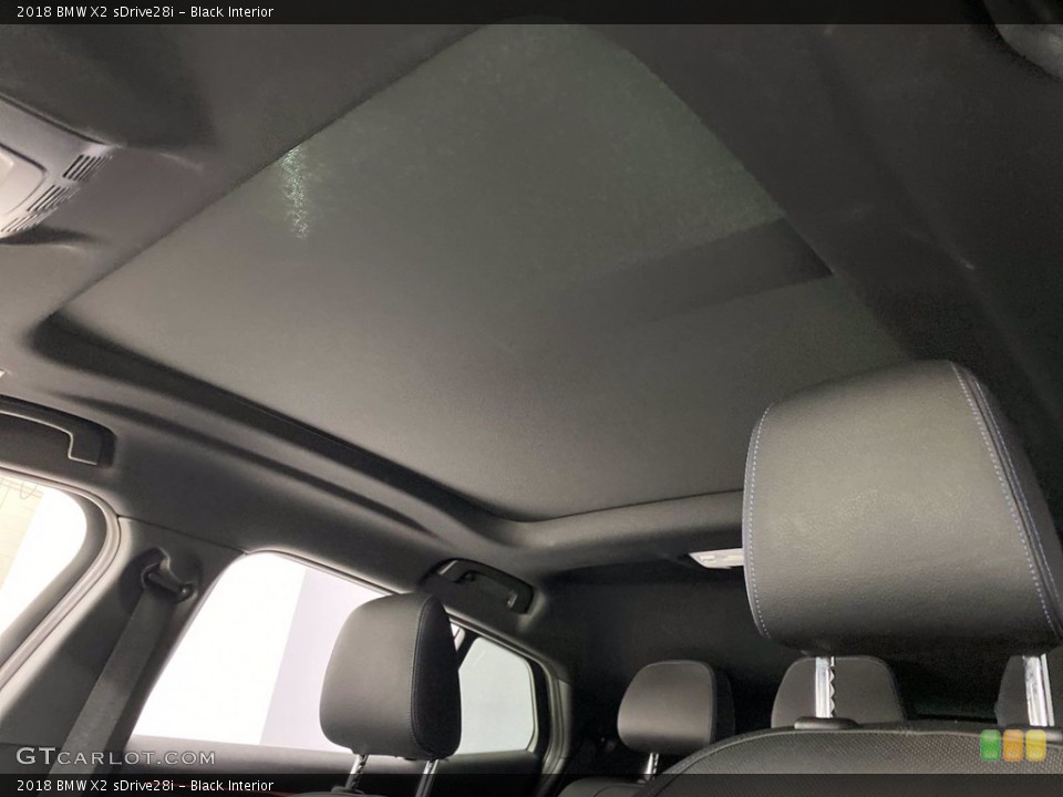 Black Interior Sunroof for the 2018 BMW X2 sDrive28i #142048066