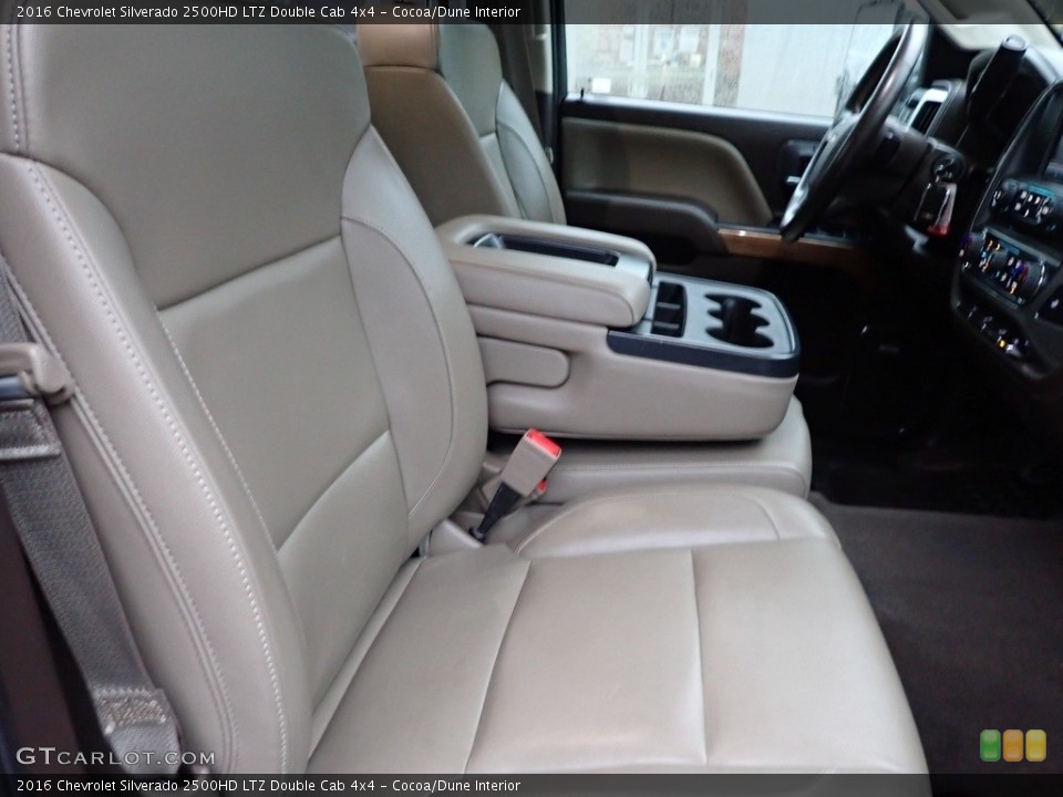 Cocoa/Dune Interior Front Seat for the 2016 Chevrolet Silverado 2500HD LTZ Double Cab 4x4 #142052978