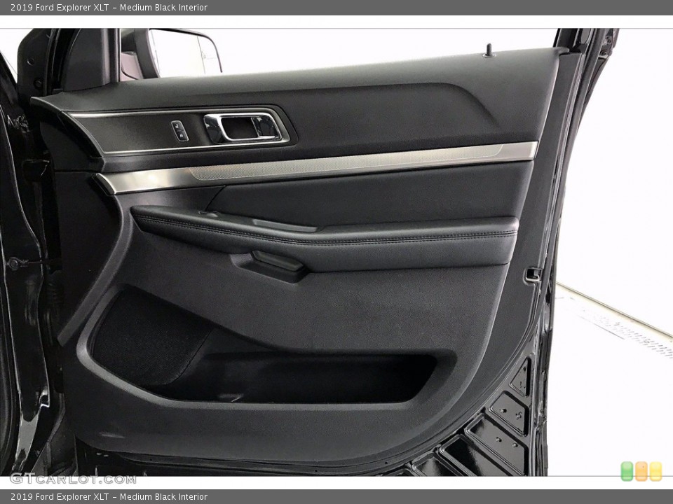 Medium Black Interior Door Panel for the 2019 Ford Explorer XLT #142064889