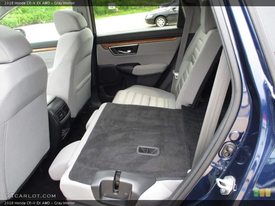 Gray Interior Rear Seat for the 2018 Honda CR-V EX AWD #142075442