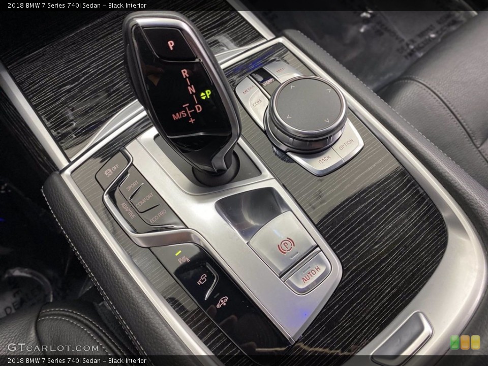 Black Interior Transmission for the 2018 BMW 7 Series 740i Sedan #142075778