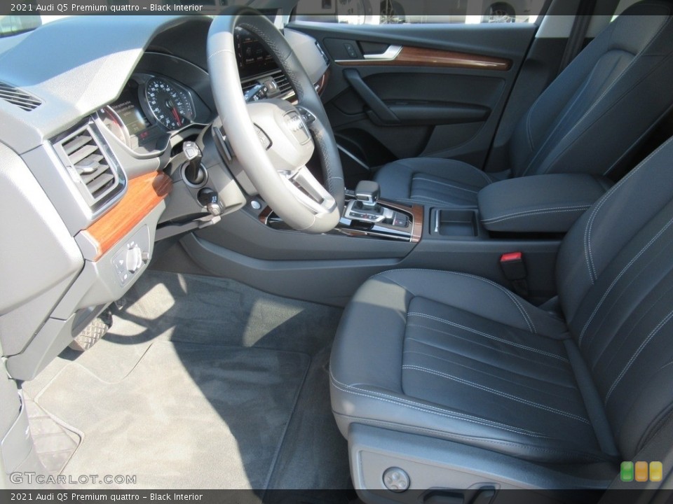 Black Interior Front Seat for the 2021 Audi Q5 Premium quattro #142101728