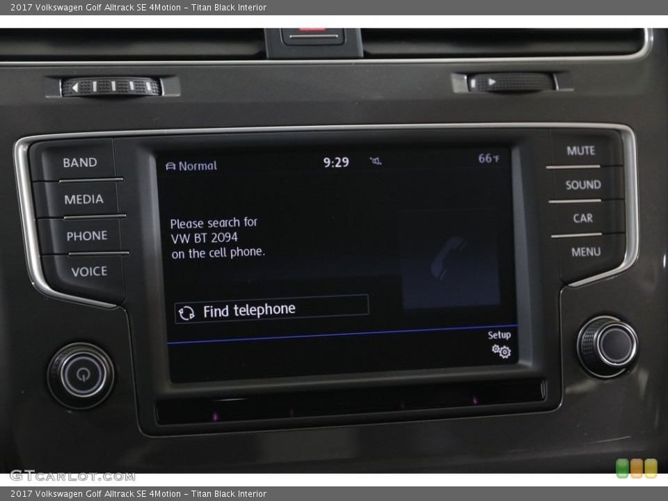 Titan Black Interior Controls for the 2017 Volkswagen Golf Alltrack SE 4Motion #142118081
