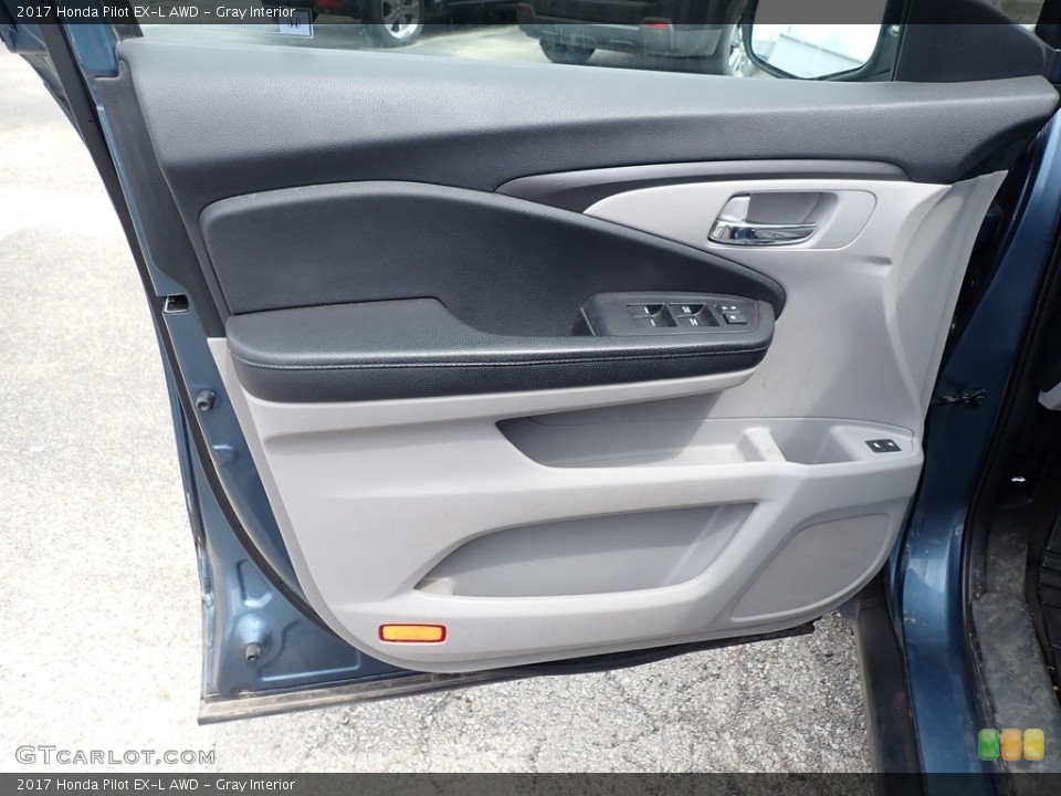 Gray Interior Door Panel for the 2017 Honda Pilot EX-L AWD #142118639