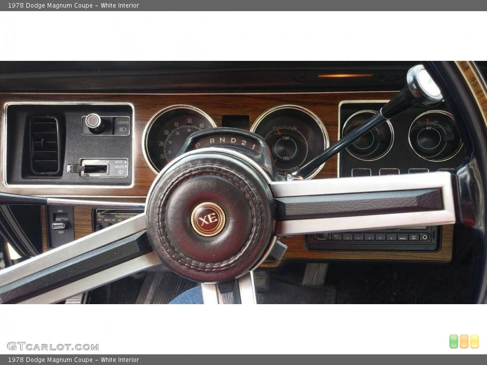 White Interior Steering Wheel for the 1978 Dodge Magnum Coupe #142119461